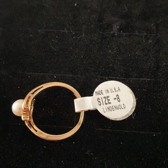 New vintage ring size 8. 14K Hg electroplate.  R3 - Picture 5 of 5